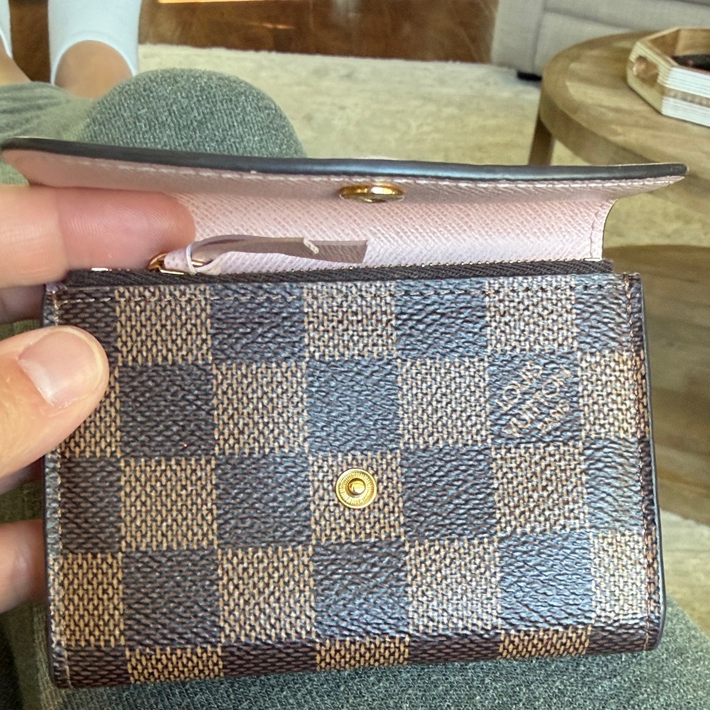 Louis Vuitton Rosalie Coin Purse - Picture 13 of 16